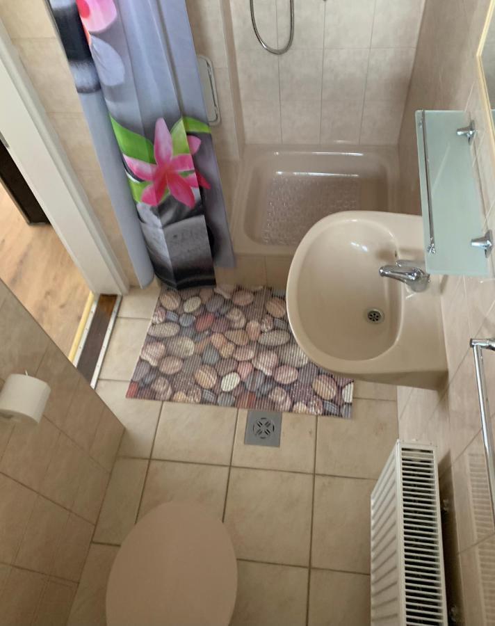 Zsuzsa Apartman Hajdúszoboszló المظهر الخارجي الصورة