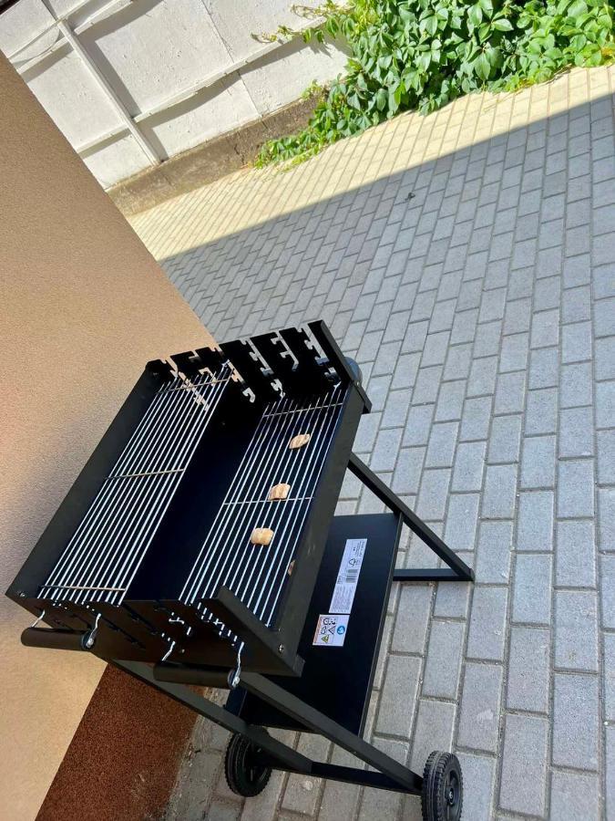 Zsuzsa Apartman Hajdúszoboszló المظهر الخارجي الصورة